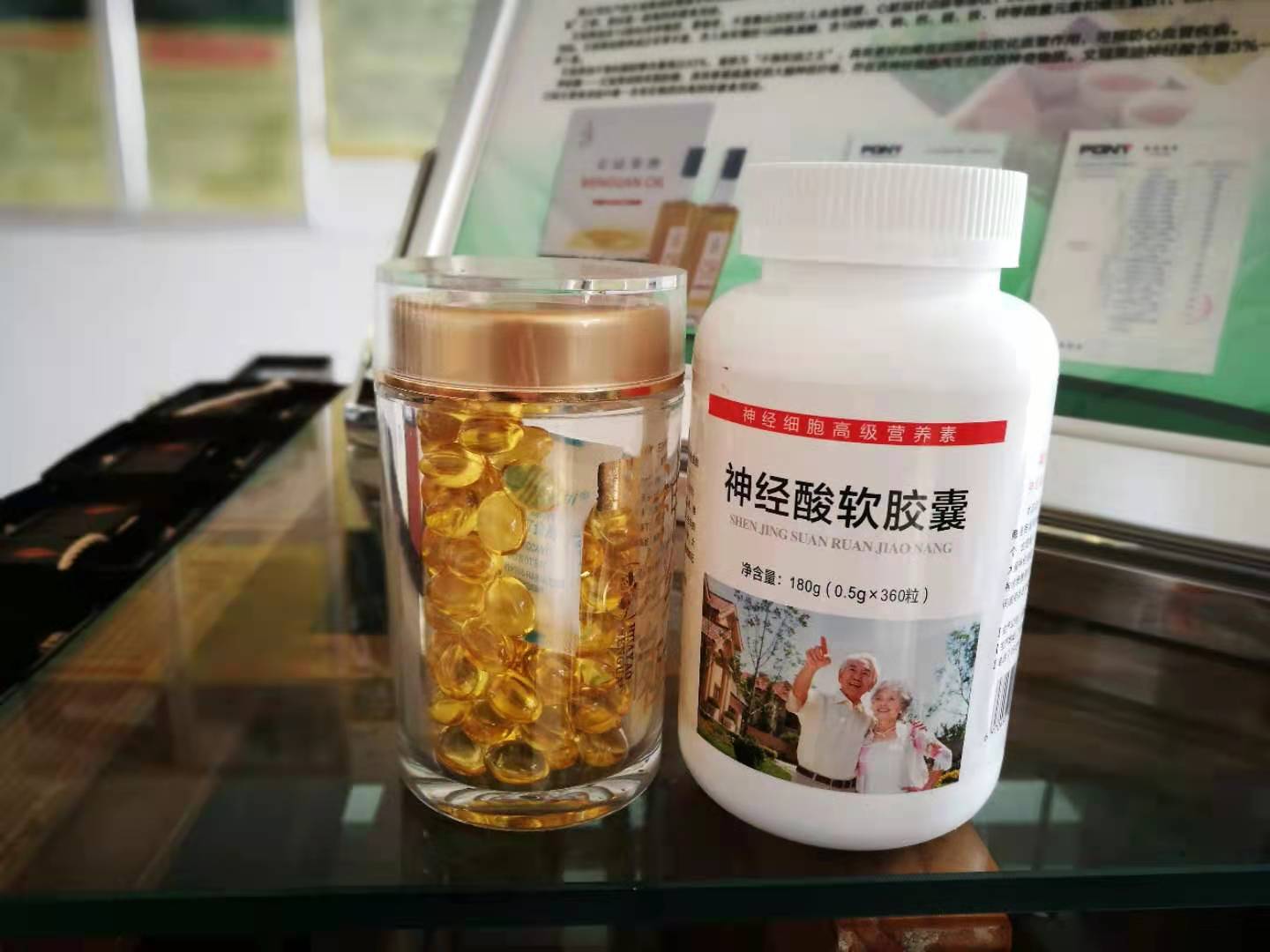 ����������